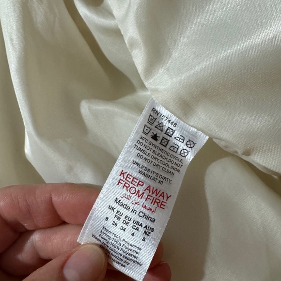 Boohoo Women's Cream Puffer Jacket - Picture 8 of 13